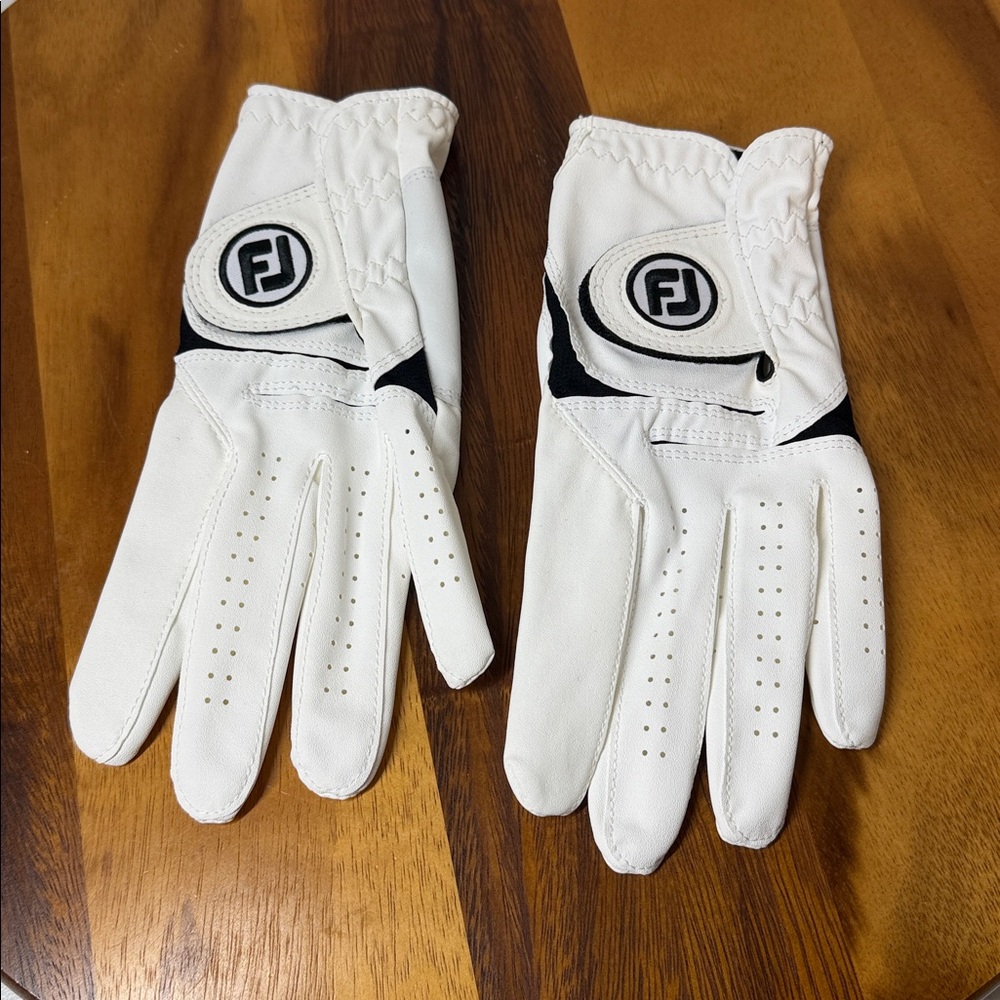 FootJoy Men’s X-LG Golf Glove (2), Both New, Never worn. For Left Hand.
